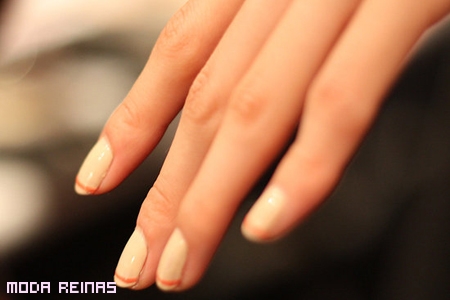 manicure-con-lineas-2011
